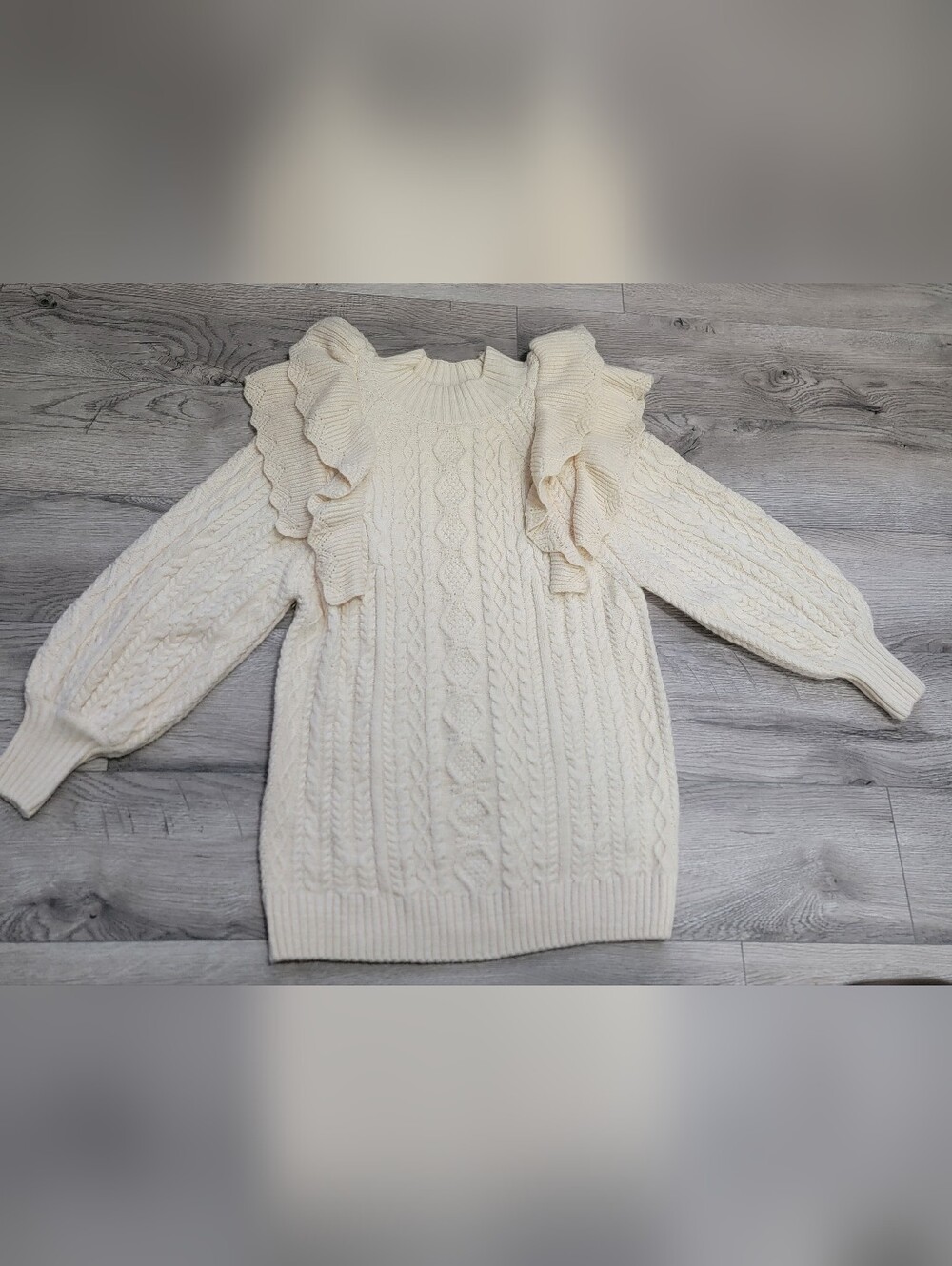 Listicle Sweater Cable Knit Ruffles Full Sleeves Mock Neck SZ L Cream